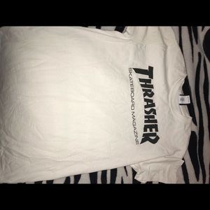 NWOT unisex white trasher short sleeve